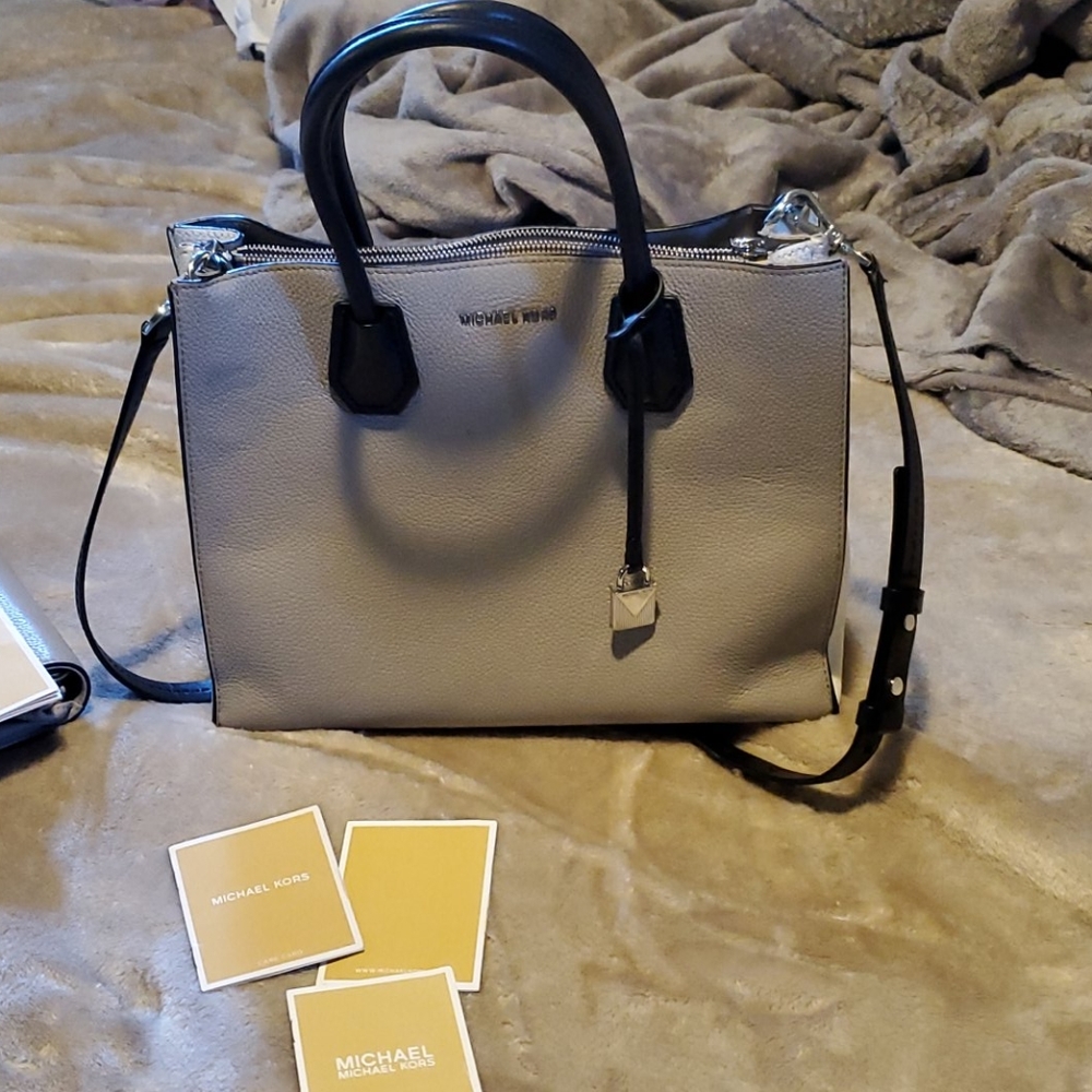 Purse - Picture 6 of 8